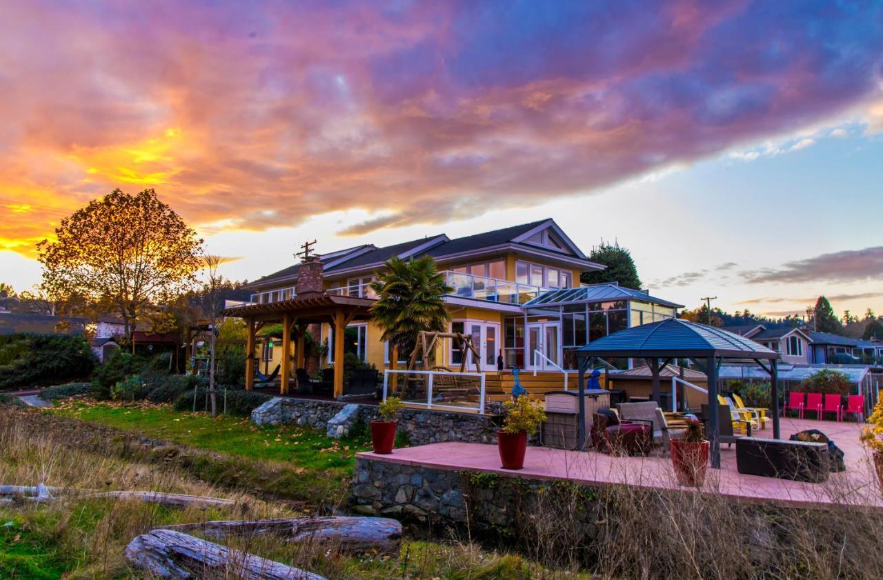 Birds Of A Feather Victoria Oceanfront Studio Suites Colwood Zewnętrze zdjęcie