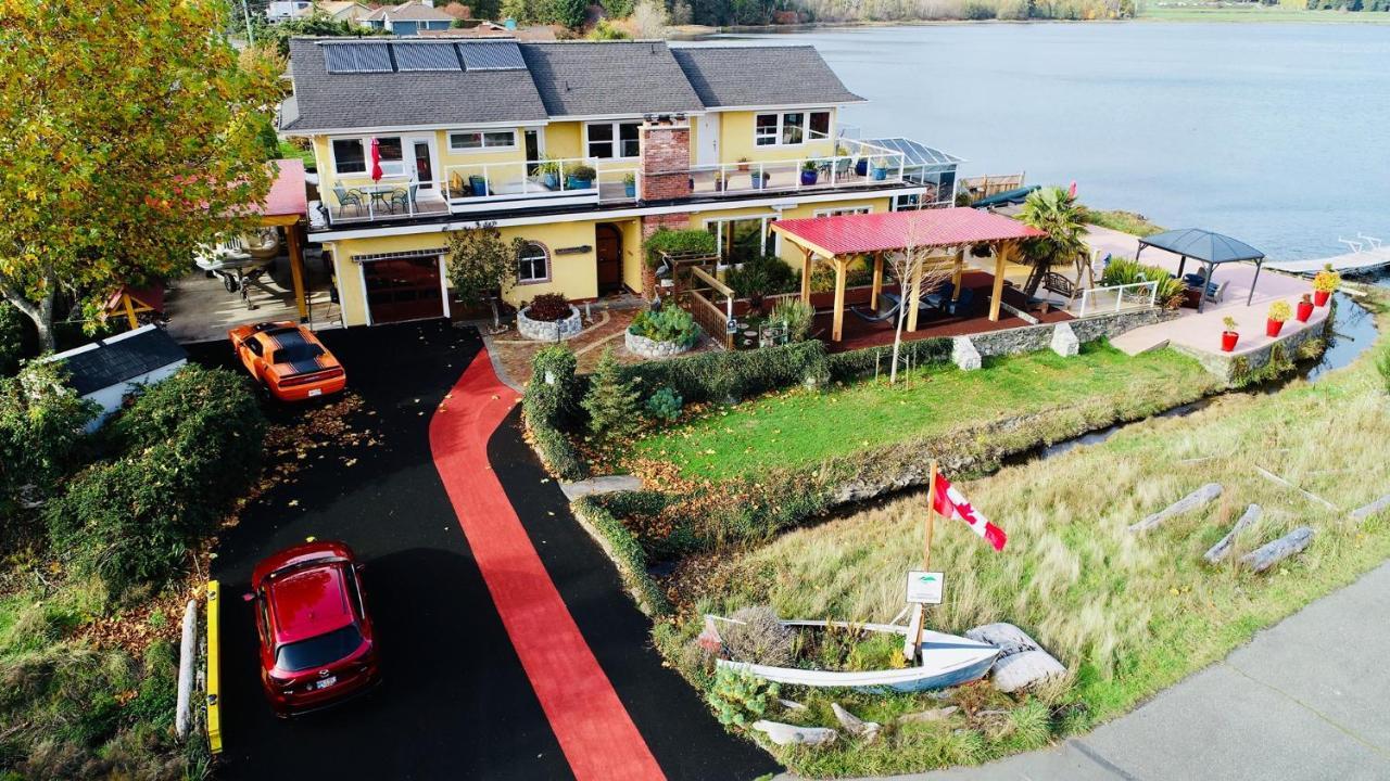 Birds Of A Feather Victoria Oceanfront Studio Suites Colwood Zewnętrze zdjęcie